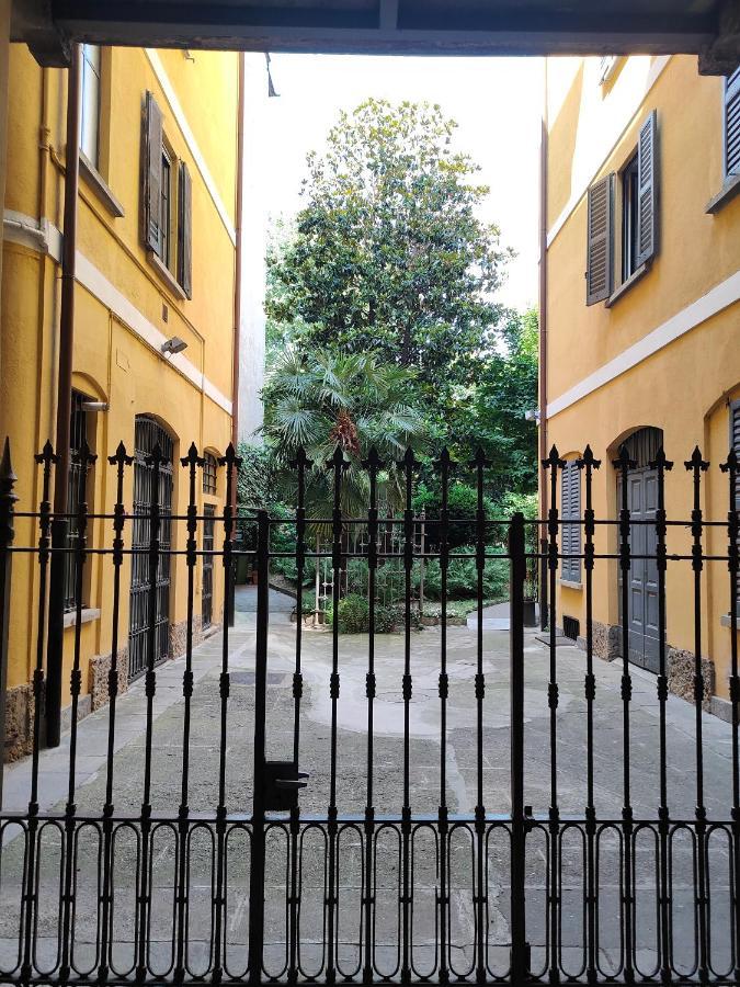 S&M Apartments "Casa Anna" - Crocetta M3 ミラノ エクステリア 写真